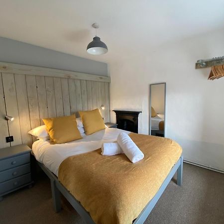 Bryn-crug Farmhouse & Cottage At Geufron Farm - Dog Friendly מראה חיצוני תמונה