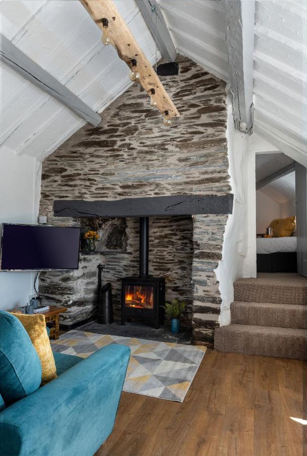 Bryn-crug Farmhouse & Cottage At Geufron Farm - Dog Friendly מראה חיצוני תמונה