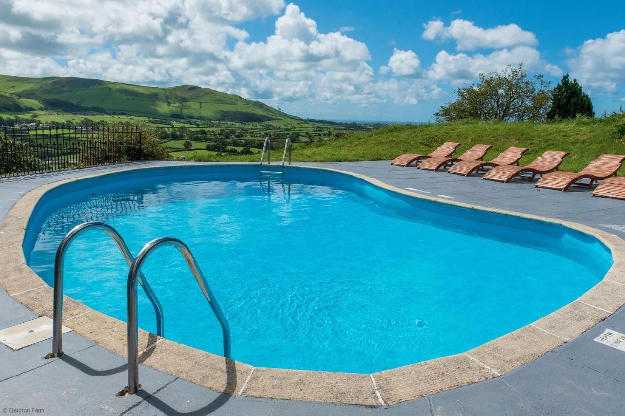 Bryn-crug Farmhouse & Cottage At Geufron Farm - Dog Friendly מראה חיצוני תמונה