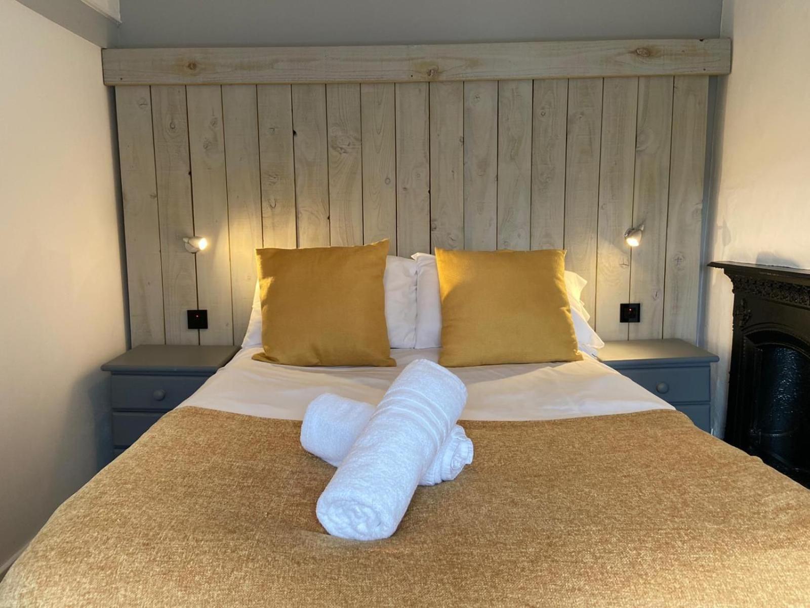 Bryn-crug Farmhouse & Cottage At Geufron Farm - Dog Friendly מראה חיצוני תמונה